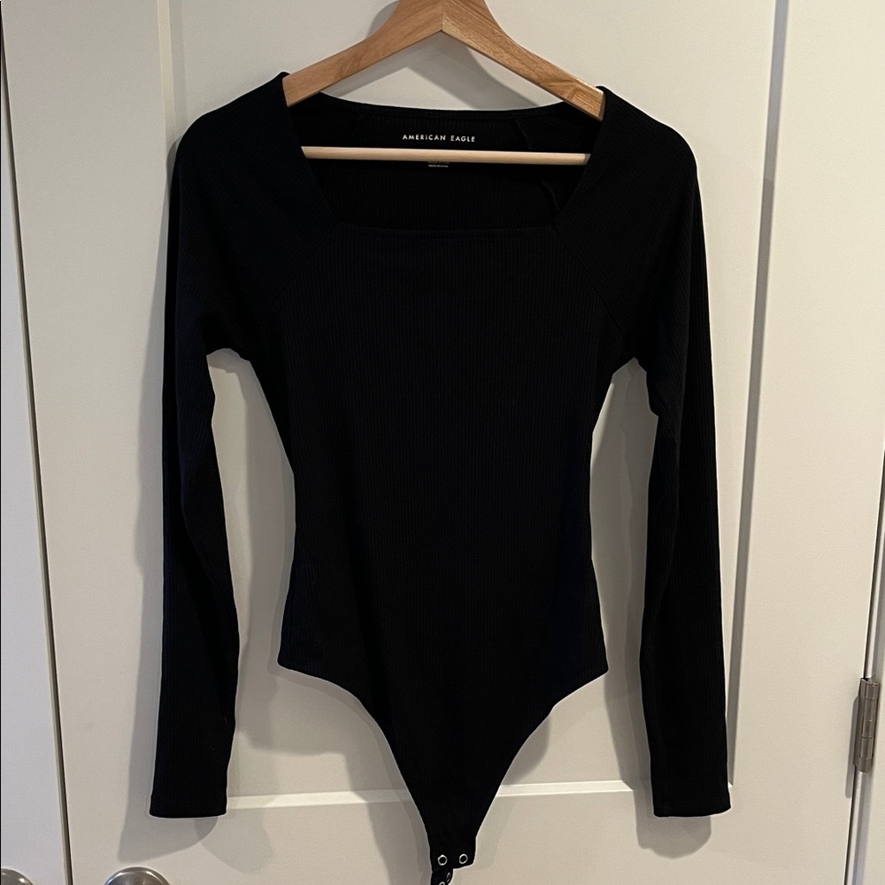 American Eagle Ribbed Black Top